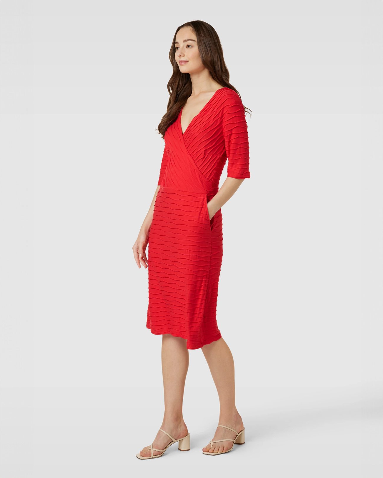 Sukienka kopertowa czerwona z wiskozy Betty Barclay 1384-1008-4116